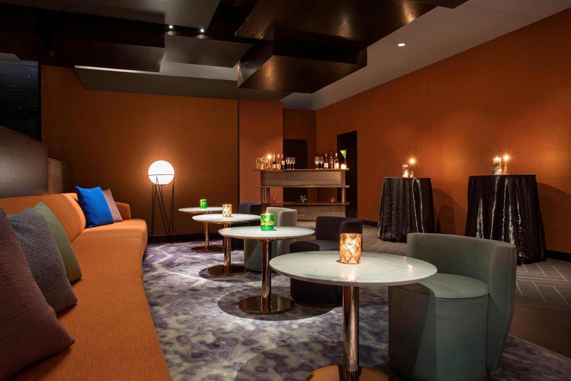 Hotel Emc2, Autograph Collection Chicago Ngoại thất bức ảnh
